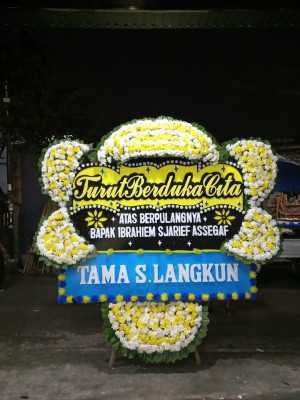 Papan Bunga Duka di Lembata
